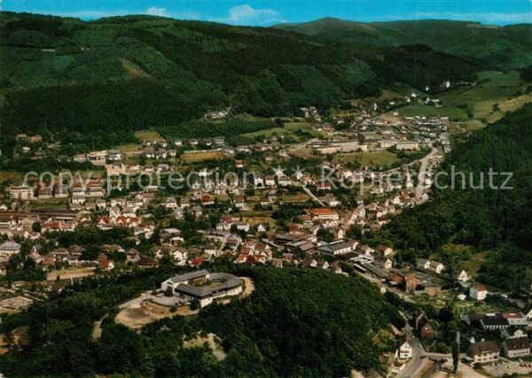 Plettenberg Fliegeraufnahme mit Jugendburg und Krankenhaus