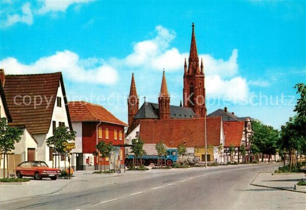 Lampertheim Bergstrasse Roemerstrasse mit Domkirche