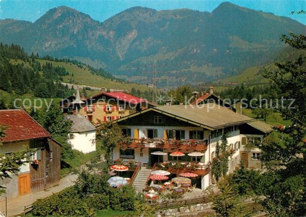 Hinterstein Bad Hindelang mit Cafe Pension Ostrachwellen