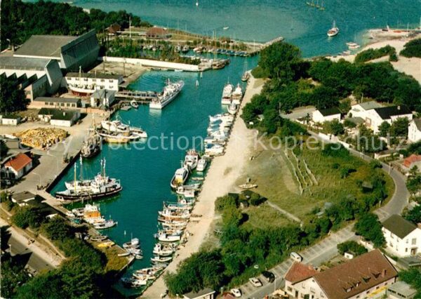 Niendorf Ostseebad Fliegeraufnahme Hafen