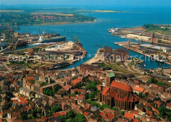 Wismar Mecklenburg Fliegeraufnahme Altstadt Nikolaikirche Hafen
