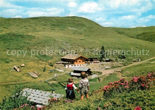 Seiseralm Chiemgau Arnika Huette mit Puflatsch