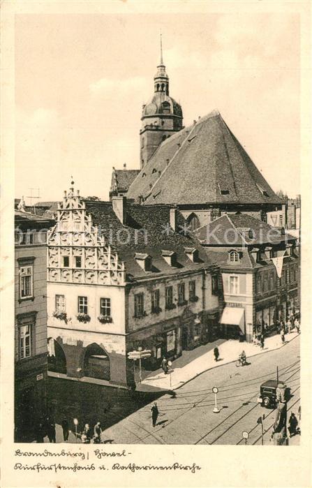Brandenburg Havel Kurfuerstenhaus und Katharinenkirche