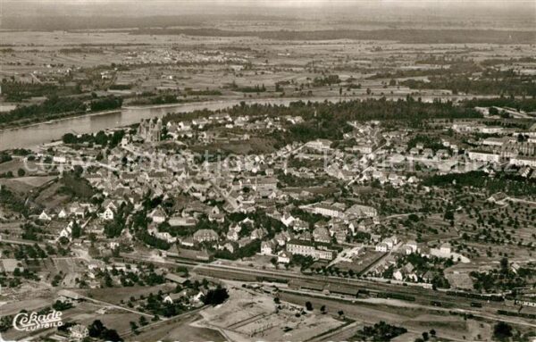 Breisach Rhein mit Blick ins Elsass Fliegeraufnahme