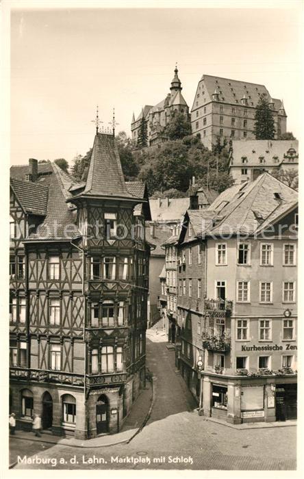 Marburg Lahn Marktplatz mit Schloss Fachwerkhaus Altstadt