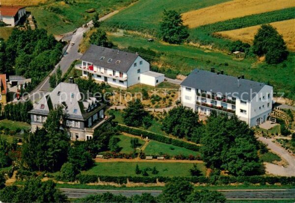 Staudernheim Gaestehaus Tanneneck und Rosenschloesschen Fliegeraufnahme