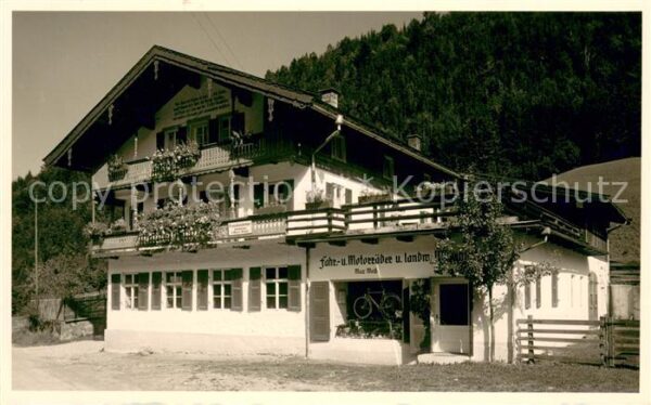 Reit Winkl Wohn und Geschaeftshaus