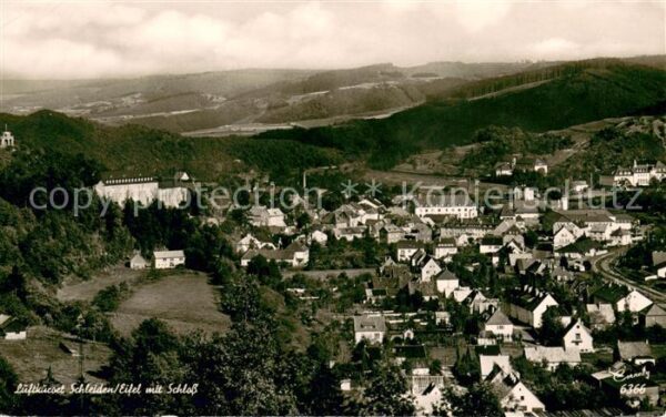 Schleiden Eifel Fliegeraufnahme mit Schloss