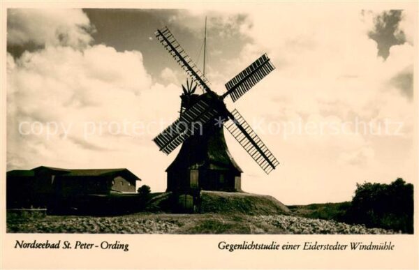 St Peter-Ording Gegenlichtstudie einer Eiderstedter Windmuehle