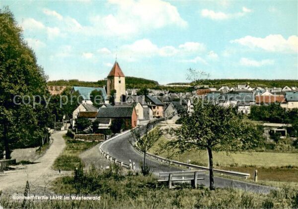 Lahr Limburg Ortsansicht mit Kirche Sommerfrische