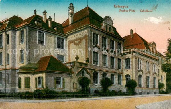 Erlangen Fuchtaplatz Schulhaus