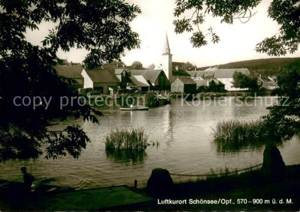 Schoensee Ortspartie mit Seeblick