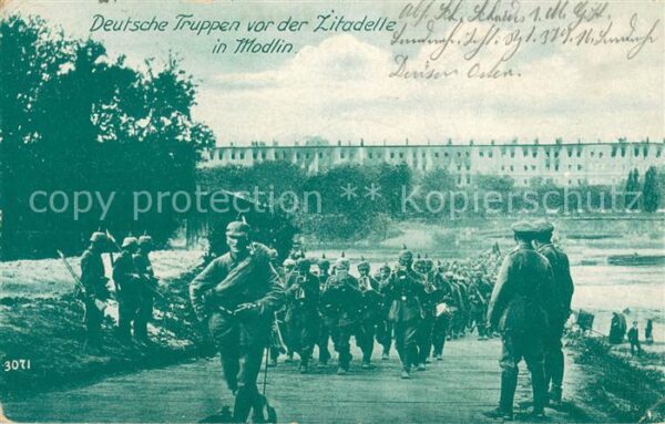 Modlin Deutsche Trupppen vor der Zitadelle
