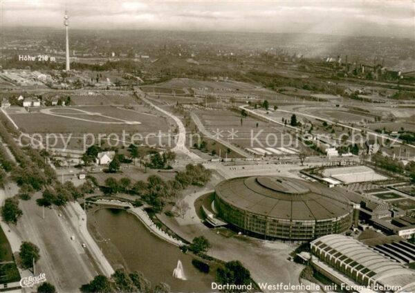 Dortmund Westfalenhalle mit Fernmeldeturm Fliegeraufnahme