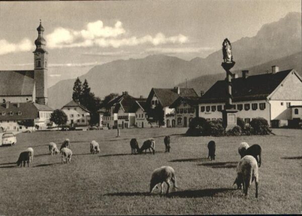 Anger Bad Reichenhall Anger Dorfplatz Schafe