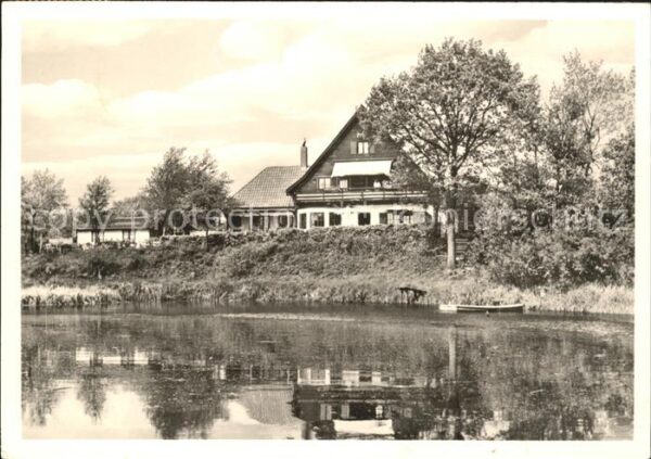 Holm Pinneberg Landhaus an den Karpfenteichen