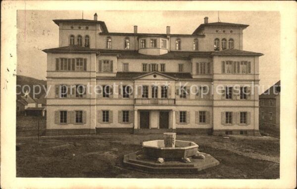 Hemsbach Bergstrasse Rathaus Ehrenmal der im Weltkrieg Gafallenen