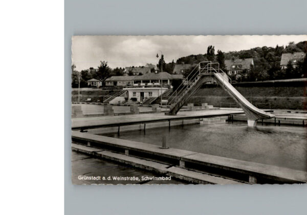 Gruenstadt Schwimmbad