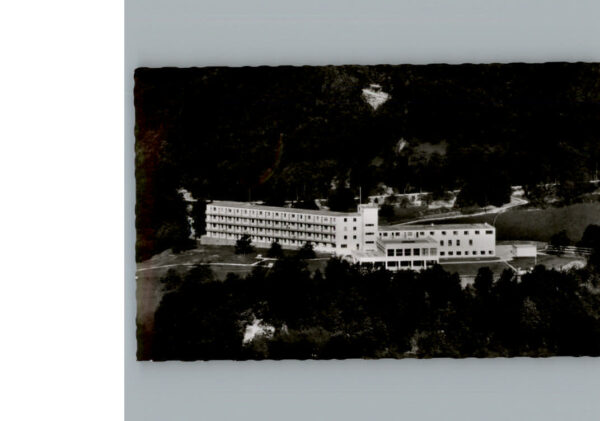 Bad  Urach Fliegeraufnahme Haus auf der Alb