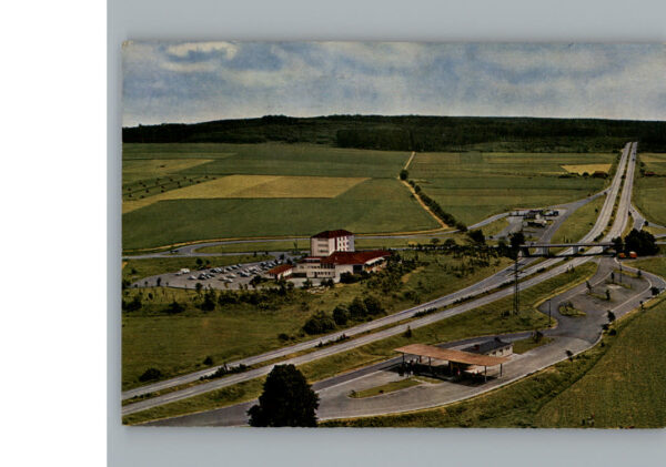 Kassel Fliegeraufnahme Autobahn-Rasthaus