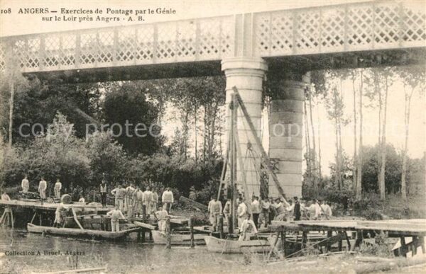 Angers Exercises de Pontage par la Genie sur le Loir