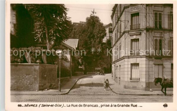 Sevres La Rue de Brancas prise a la Grande Rue