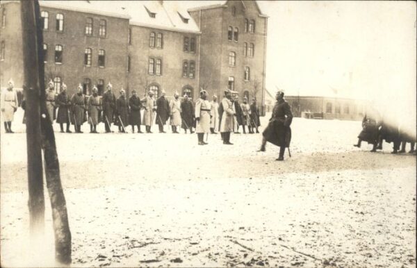 Dresden [handschriftlich] Soldaten