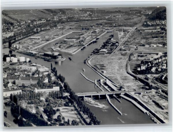 Stuttgart Fliegeraufnahme Hafen