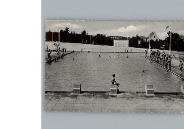 Burg Dithmarschen Schwimmbad
