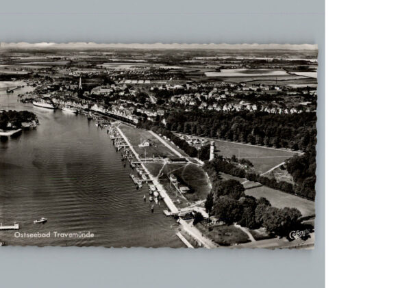 Travemuende Ostseebad Fliegeraufnahme