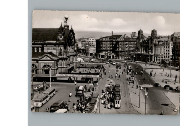 Frankfurt Main Bahnhofsplatz Strassenbahn