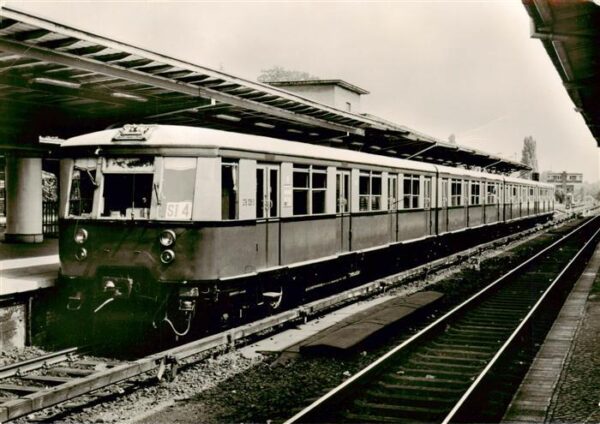 Eisenbahn Railway Chemin de Fer Berliner S-Bahn Serie 15