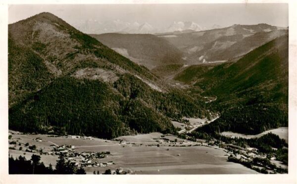Endfelden Vilshofen Donau mit Reiteralpe Hochkalter und Watzmann