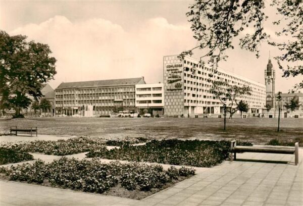 Dessau-Rosslau Blick zur Wilhelm Pieck Strasse Scheibe Nord