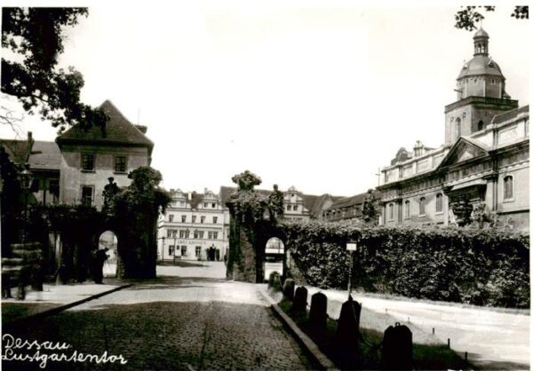Dessau-Rosslau Lustgartentor