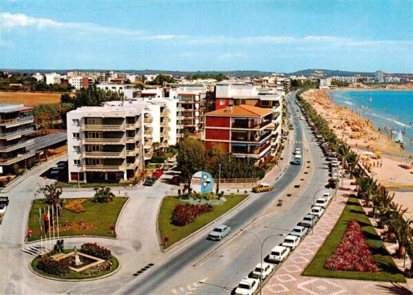 Salou Tarragona Costa Dorada ES Plaza y Paseo Miramar