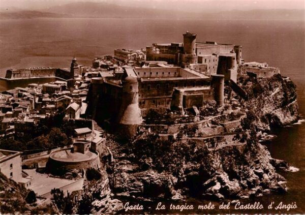 Gaeta Campania IT La tragica mole del Castello d’Angio
