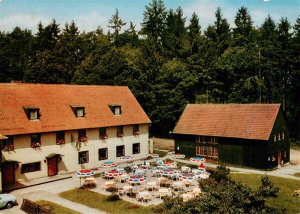 Lettgenbrunn Gaststaette Jagdhaus Jorst Terrasse