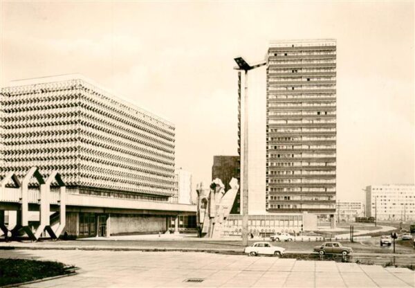Halle  Saale Ernst Thaelmann Platz