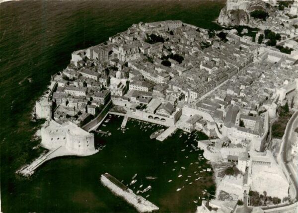 Dubrovnik Ragusa Croatia Altstadt Halbinsel Hafen