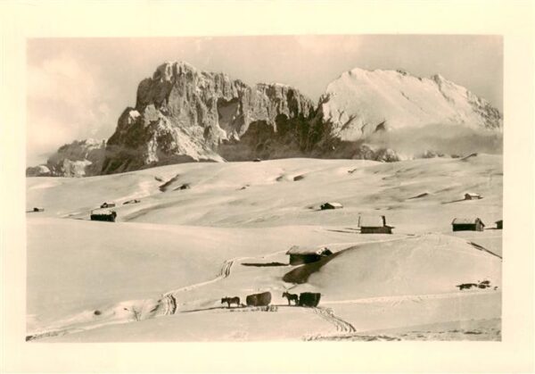 Seiseralm Alpe di Siusi Trentino IT Winterpanorama in den Dolomiten