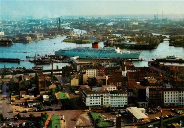 Hamburg Hafen und Werftanlagen