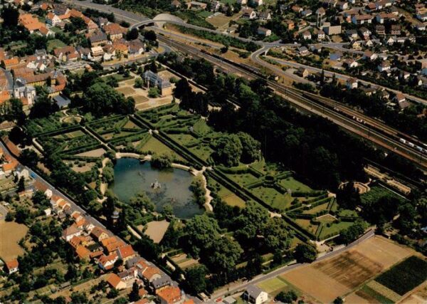 Veitshoechheim Stadtbild mit Sommergarten