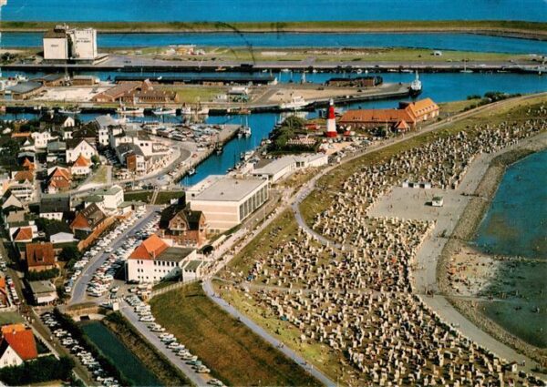 Buesum Nordseebad Fliegeraufnahme mit Hafen und Strand