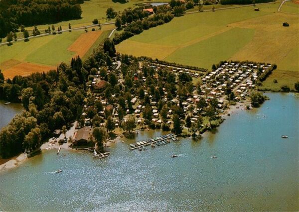 Gaden Waginger See Fliegeraufnahme mit Camping Schwanenplatz
