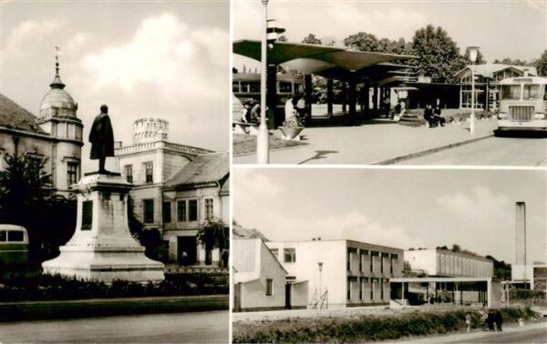 Szekszard HU Denkmal Bushaltestelle Teilansicht