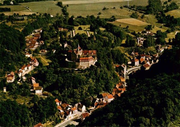 Schoenberg Bensheim Knappschafts Sanatorium Schloss Schoenberg Fliegeraufnahme