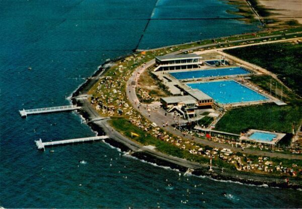 Husum  Nordfriesland Badestrand mit Meerwasser Schwimmbad Fliegeraufnahme