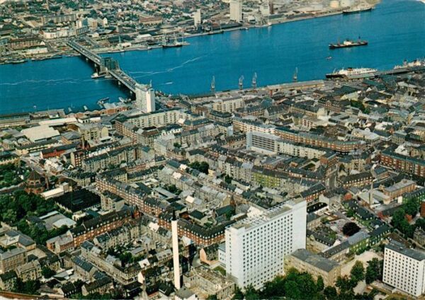 Aalborg Udsigt over Byen og Havnen Stadtbild mit Hafen