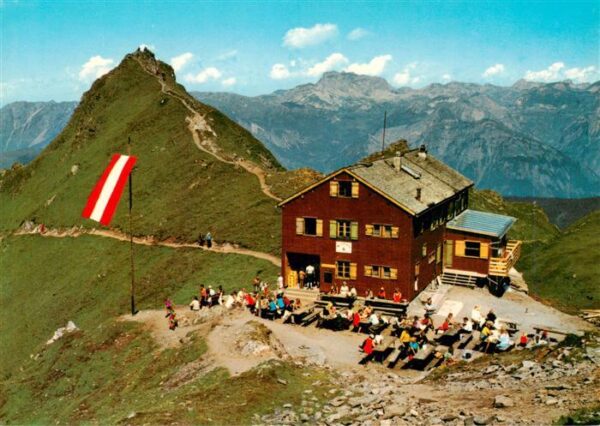Schruns Vorarlberg Wormser Huette mit Roter Wand Fliegeraufnahme